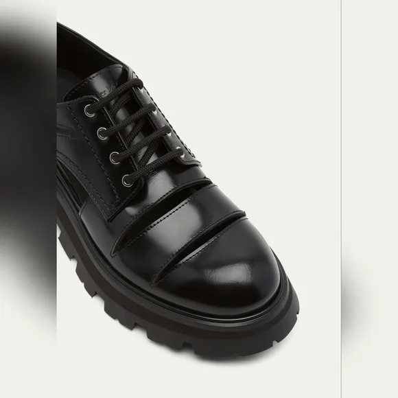 Alexander McQueen 37.5 Lucent black leather cutout lug sole shoes Edgy NWT Box - Picture 15 of 16